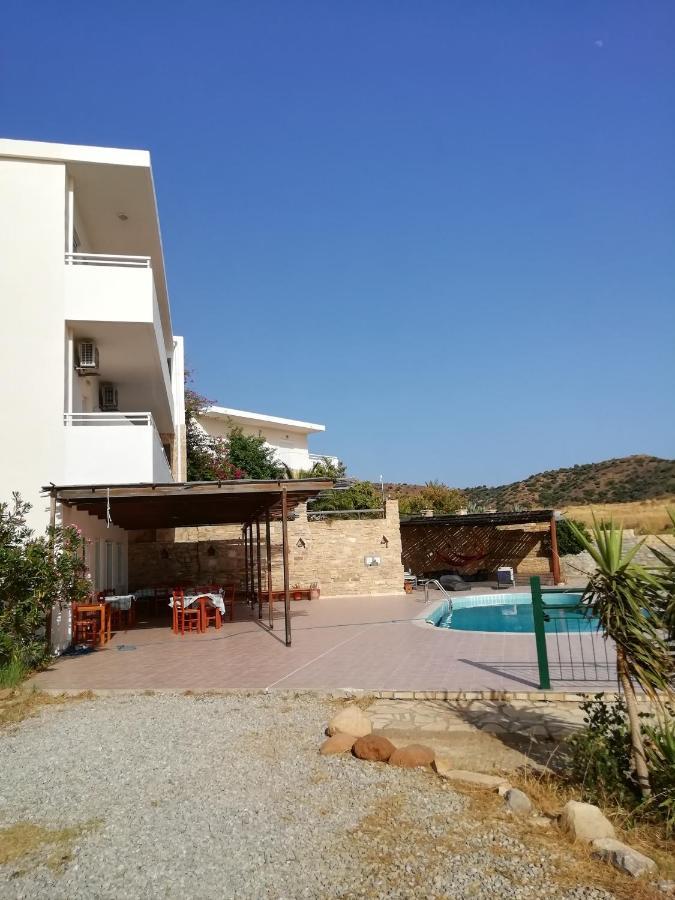 Hotel Hill Of Calm Triopetra Exterior foto