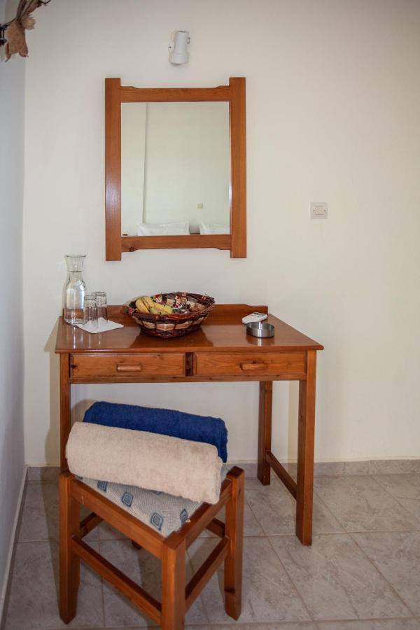 Hotel Hill Of Calm Triopetra Exterior foto